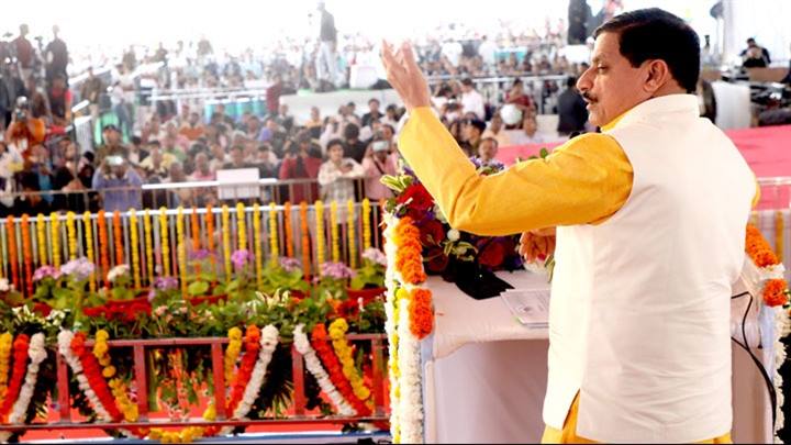CM Dr. Yadav for campaign to conserve ponds, water resources